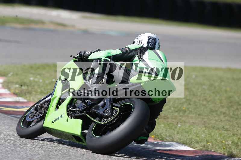 /44 09.08.2025 Plüss Moto Sport ADR/Freies Fahren/189